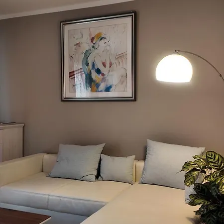 Mitten In Der Altstadt Apartman